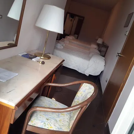 Antica Quercia Hotel Cementara